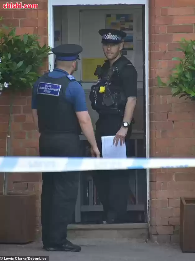小留学生残忍谋杀同学,英国名校凶案震惊全国!警察:他用锤子砸碎了舍友的头骨 第11张 小留学生残忍谋杀同学,英国名校凶案震惊全国!警察:他用锤子砸碎了舍友的头骨 第11张